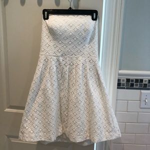 Lily Pulitzer white strapless lace dress
